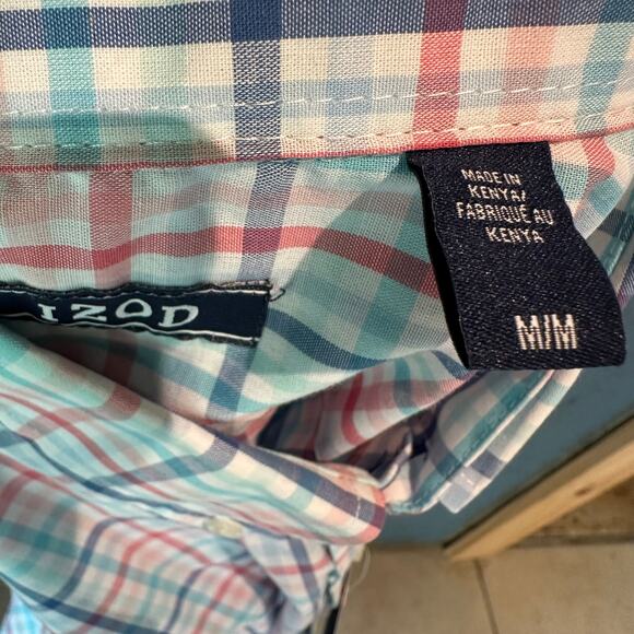 IZOD NWT Size Medium plaid short sleeve button down preppy casual date - Picture 7 of 8